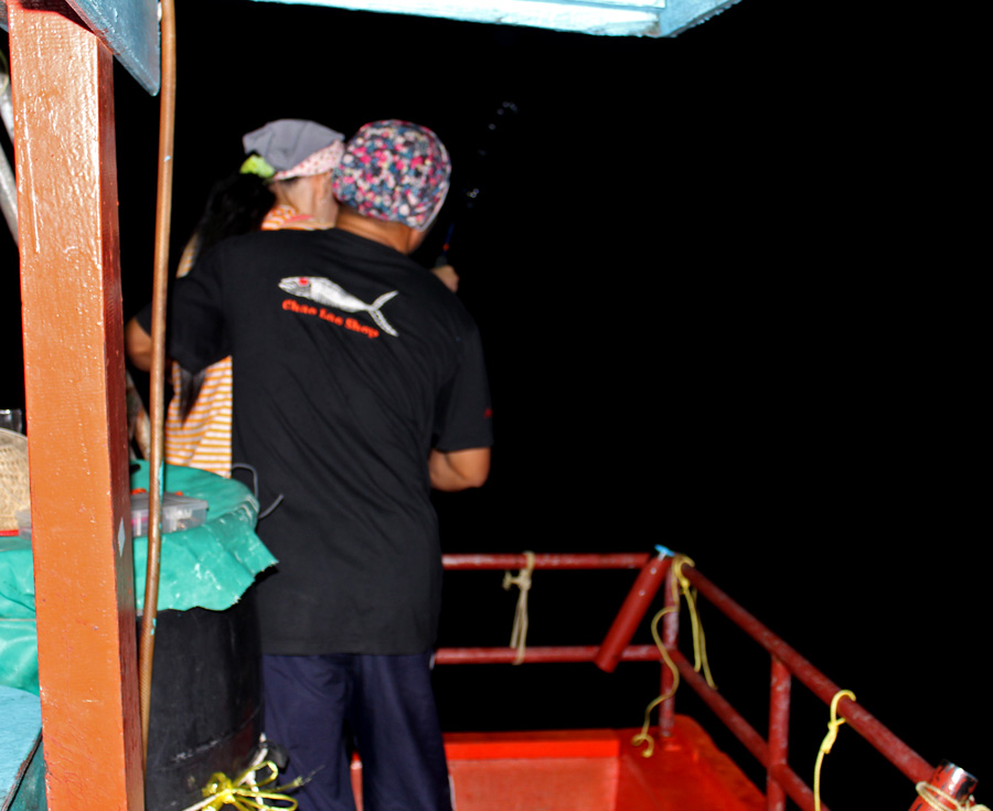 บังบัดช่วยด้วย มันลากเค้า :laughing: :laughing: :laughing: