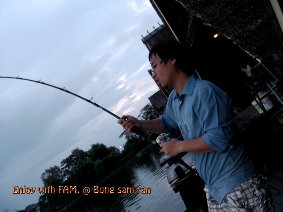 สักพักก็โดนอีกครับ(ตัวนี้ใหญ่อิอิ) :cheer: