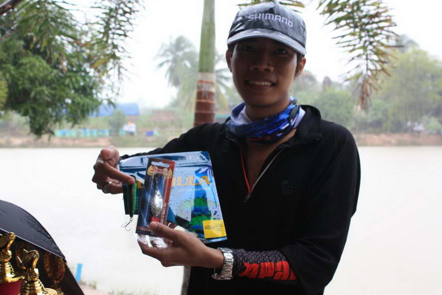 แจกๆๆๆๆๆ :cool: :grin: