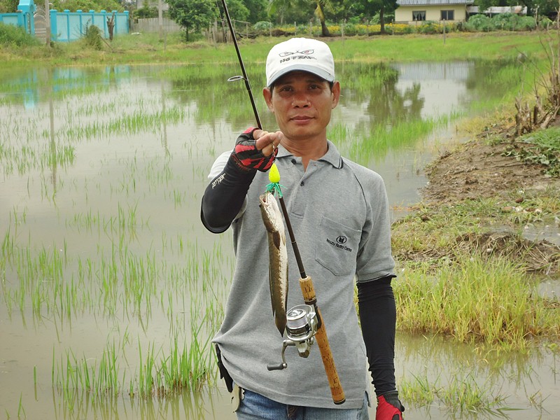 พี่ทุย..กดมา อีก 1 ตัว ครับผม !!!   :grin: