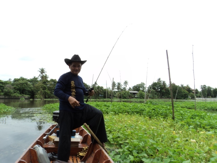 เข้าหมายป๋าส่งกบไปสำรวจก่อน ก้อกัดก่อน :grin: :grin: