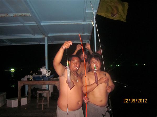 โดนพร้อมกันเลยครับ :laughing: :laughing: :laughing: :laughing: