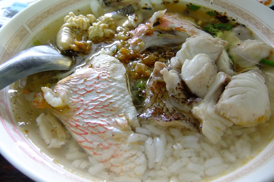  [b]มื้อเช้าเบาๆที่บ้าน ข้าวต้มกะพงข้าวปาน เนื้อหวานอย่าบอกใคร แต่มาโพสในกระทู้โลกคงจะรู้ไปแล้ว [/b]
