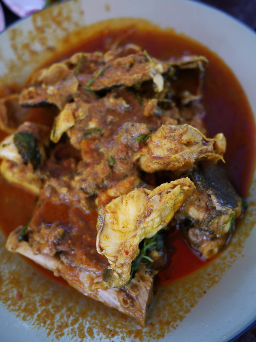 ผัดพริงแกงใต้ ปลาช่อนทะเล ผมกินเกือบพุงแตก55
