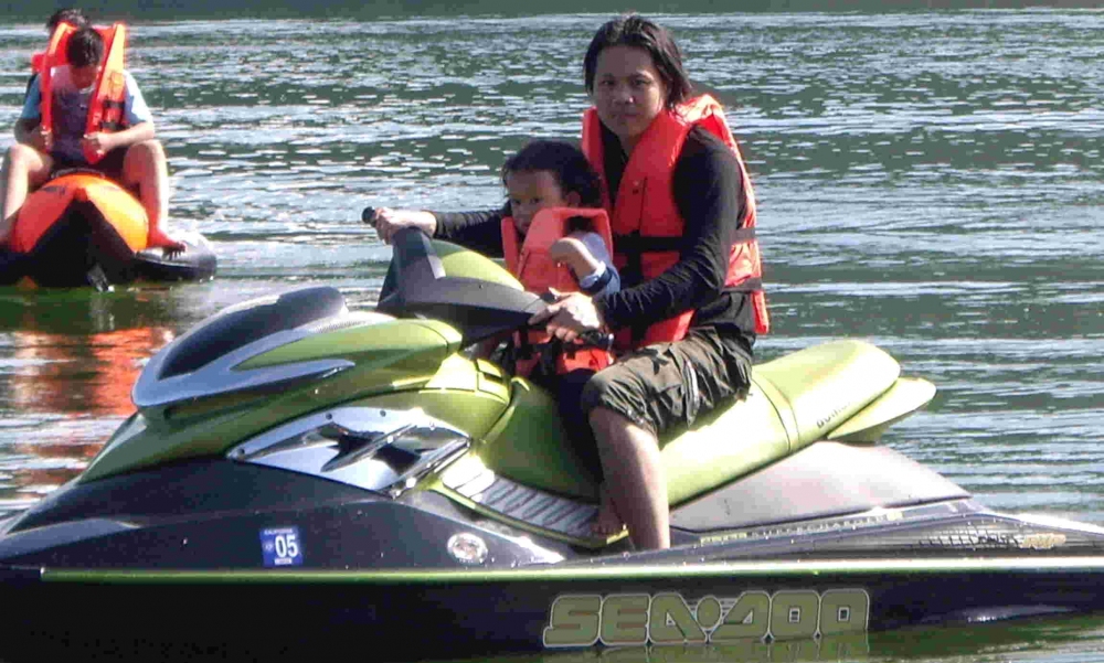 ขอบคุน น้า๚ siamfishing ทุก๚คน ที่ตามชมครับ ง่วงมากนอนก่อน พรุ่งนี้มาต่อครับ กูดไนค์  :prost: :prost