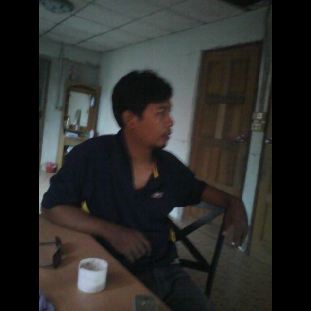 น้ารัตน์ครับ  บอกรอเดี๋ยวครับเมื่อคืนนี้หลองกันหนักครับเลยลืมชาตเบ็ตโทร!..เลย :sad: :sad: :sad
(ไม่