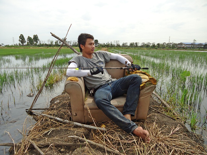 จัดให้..น้องต้อม เป็นนายแบบ เล่นๆ ซักหน่อย ครับผม !!!   :laughing: :laughing: :laughing: