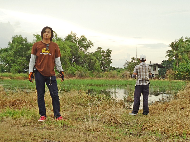 กำลังลุ้น เอาใจช่วย พี่ทุย..อยู่  !!!   :laughing: :laughing: :laughing:

 :cheer: :cheer: :cheer: