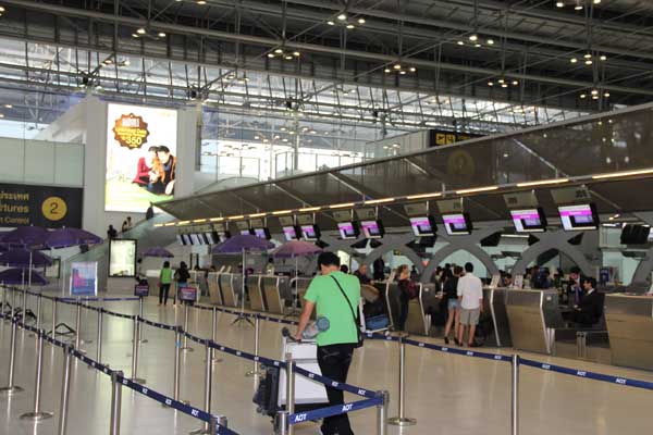 ออกเดินทางวันที่ 3 ตุลา ไปที่osaka :laughing: