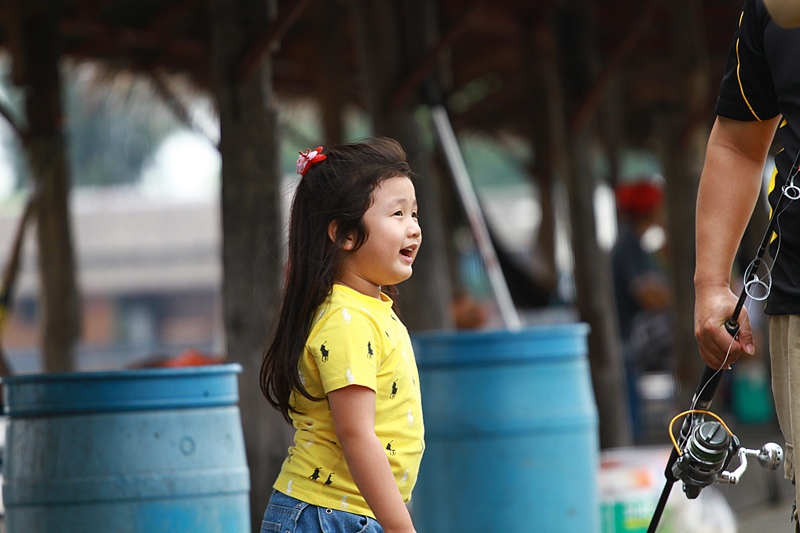 ป่าวนะ ป๊าแหละตกปลาไม่เป็น  :laughing: :laughing: :laughing: :laughing: