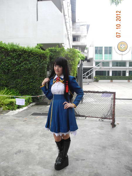 หรือแนวนี้ดี....  :cheer: