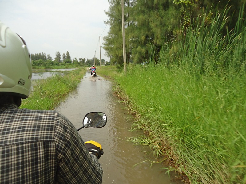 ตามไป ตามไป   :laughing:
