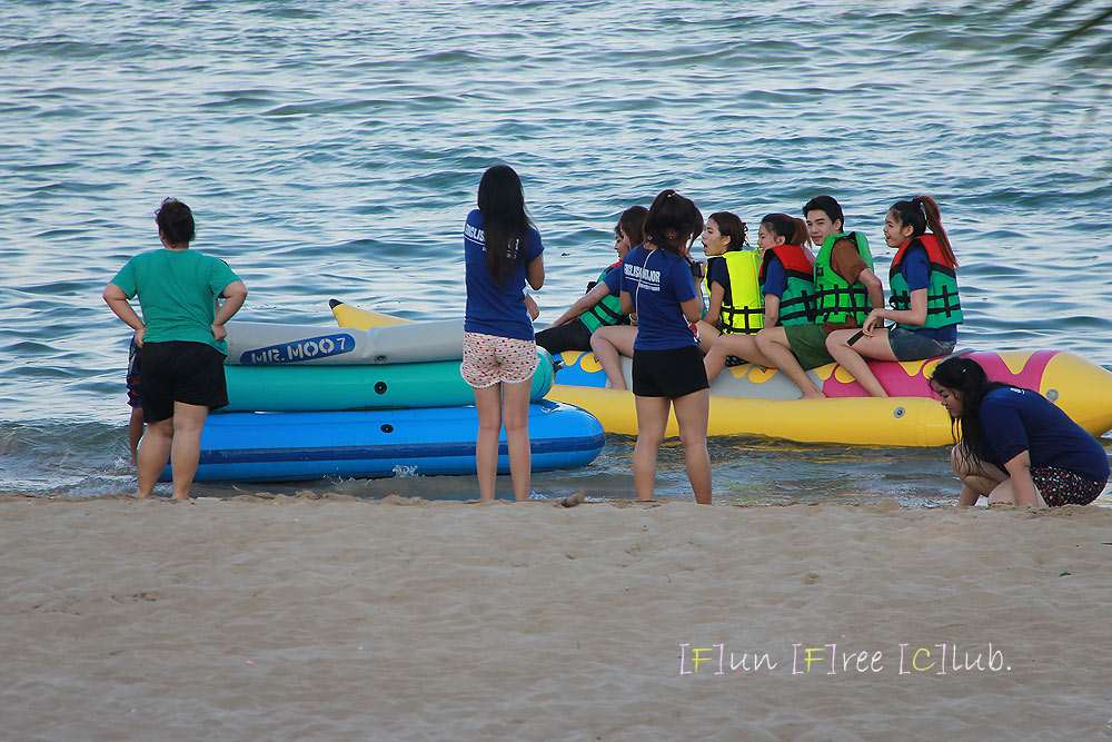 

อยากเป็นกล้วยแท้         :laughing: :laughing: