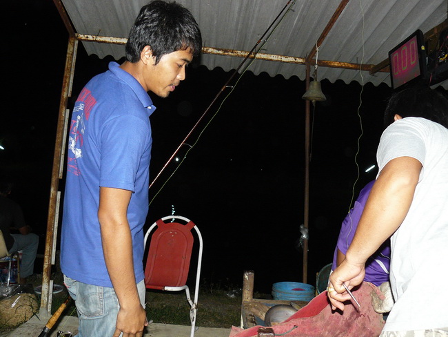 เอามาอีก น้องเก๋ทีมงานบ่อPN :cool: :cool: