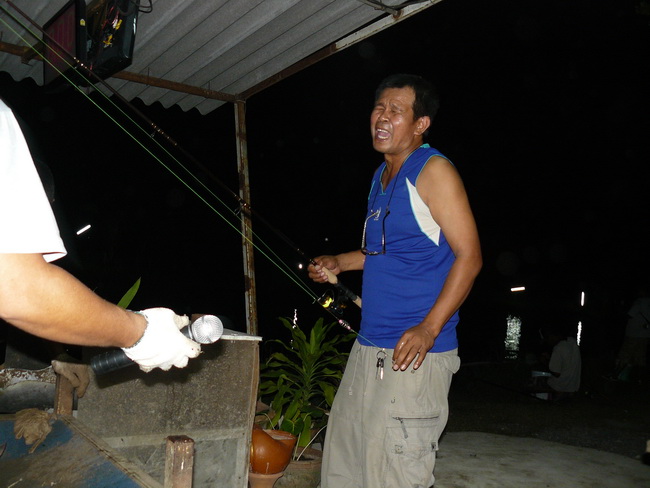 พี่บอส ร้องเลยตัวนี้โดนหลอกเต็มๆ :laughing: :sad: :sad: :cheer: :cheer: :cheer: