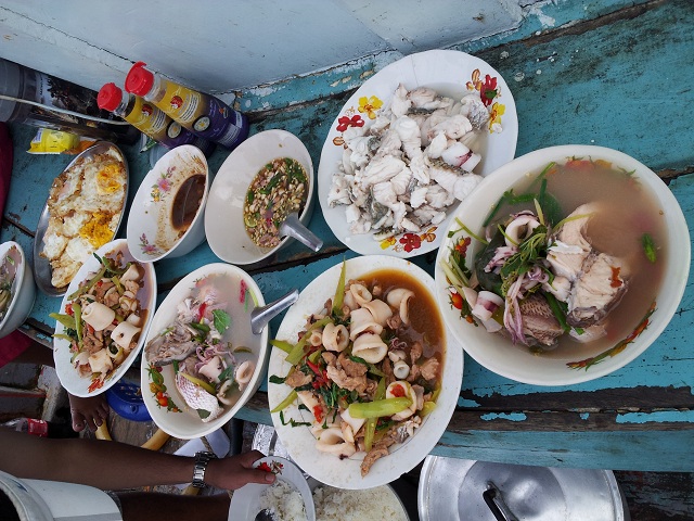 มื้อใหญ่ก่อนกลับ