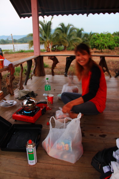  [b]โปร มา ม่า ทริปนี้อดตกปลา มาเป็นตากล้องอย่างเดียว ไม่ชอบตกปลาครอก[/b]  :grin: