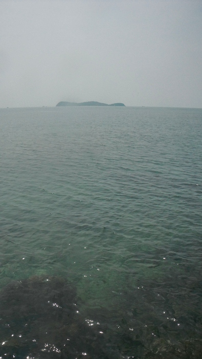 กว่าฝนจะหยุด ก็บ่ายสามและ :smile:
