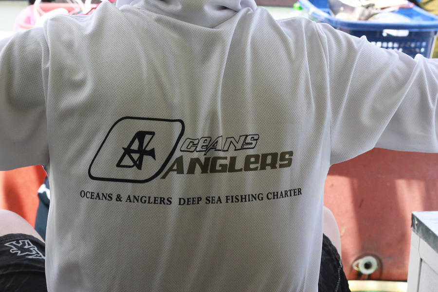 ขอถ่ายเสื้อหน่อยนะครับ  :grin: :grin: