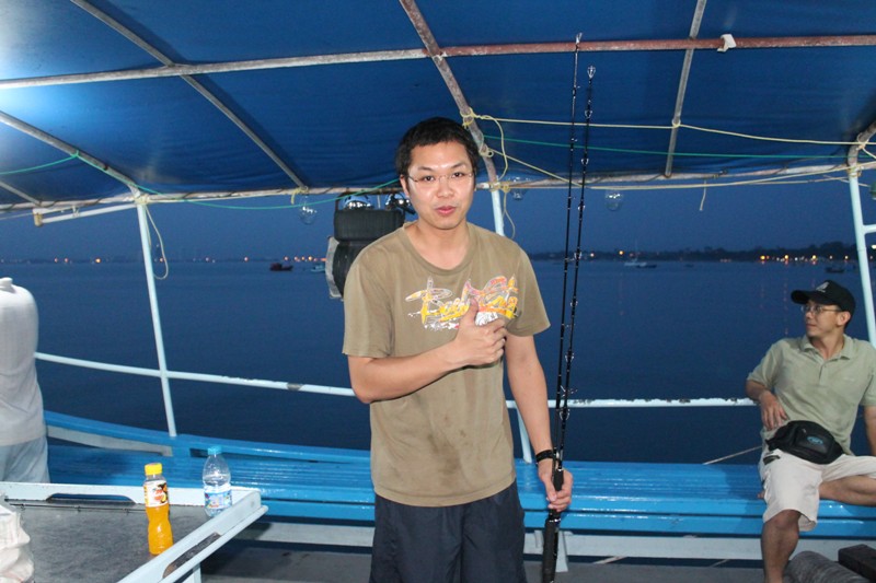 น้องเติ้งจาก กทม. หนุ่มอารมย์ดี