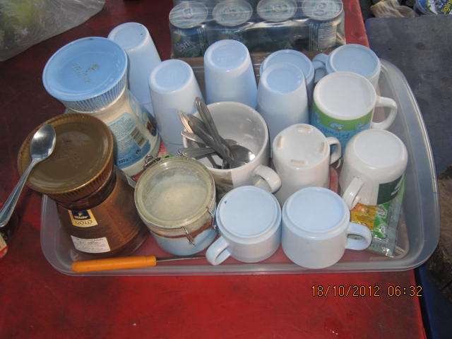 เช้าแล้วครับ ก็กินกาแฟก่อน รอกินข้าวต้มมื้อเช้า