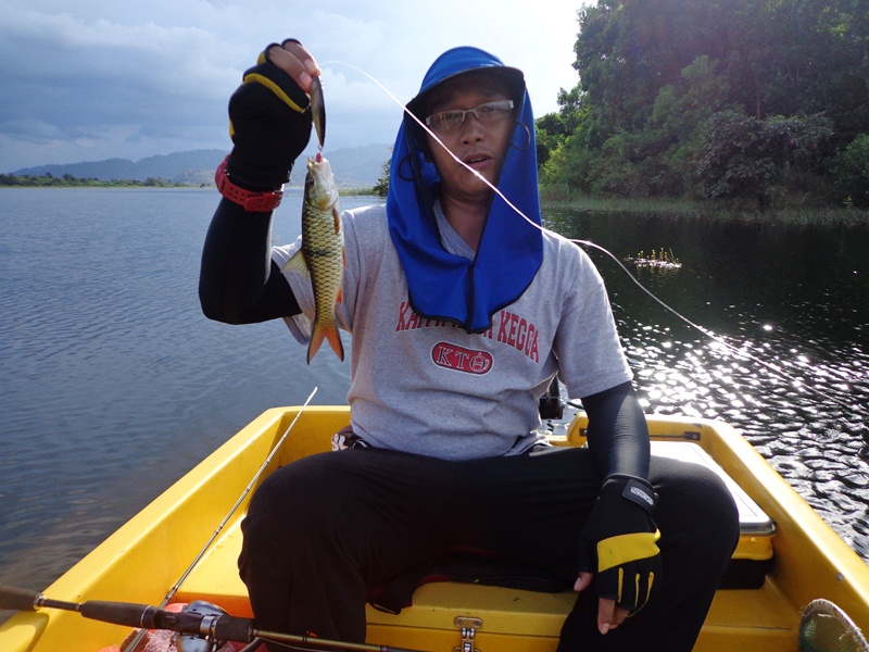 [q][i]อ้างถึง: เก๋าโก๋ posted: 25-10-2555, 09:35:07[/i]

 :cheer: :cheer: :cheer: :cheer:[/q]

ส