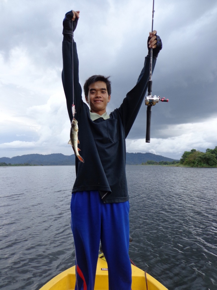 [q][i]อ้างถึง: Spin_Fisher posted: 25-10-2555, 10:16:27[/i]

+1ครับ :cheer: :cheer: :cheer:[/q]

