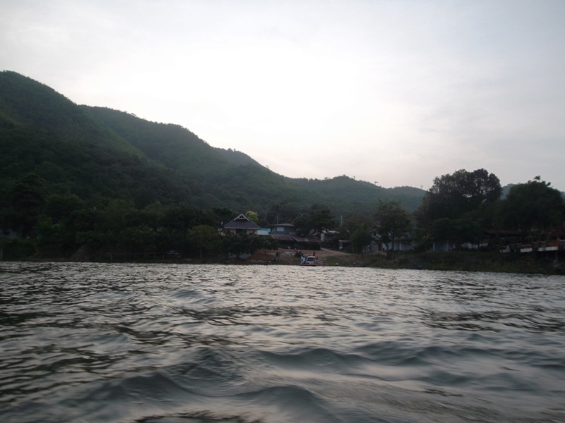  [b]ลุยกันเลย พวกเราเรือช้าออกก่อนเรือเร็ว[/b] :cool: :cool: :cool: :cool: :cool: :cool: :cool: