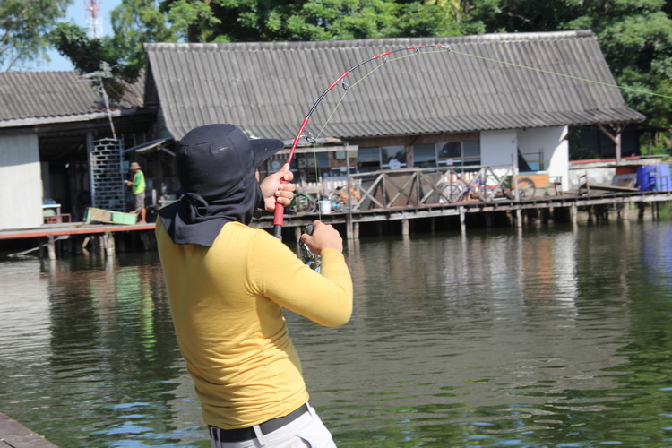 โดนอีกแล้ว น้าปุ้ย