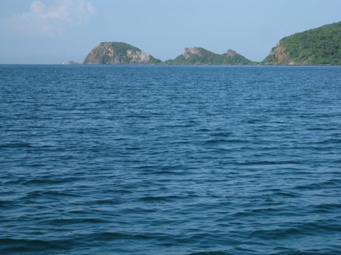 ไปที่เกาะนี้กันครับ..เกาะเตาหม้อ..
