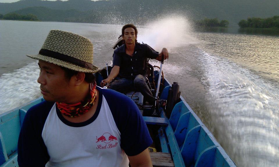 น้ำกระจาย