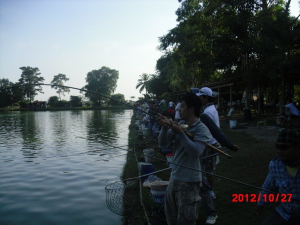  :cheer: :cheer: :cheer: :cheer: :cheer:

   "ขอบคุณ นักกีฬาดีๆ ที่มาในวันนี้นะค่ะ  ไม่ว่าจะเป็นท