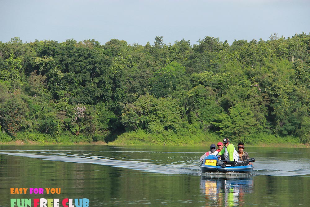 


นี้มันเรือรับจ้างไงวะเนีย  :ohh: