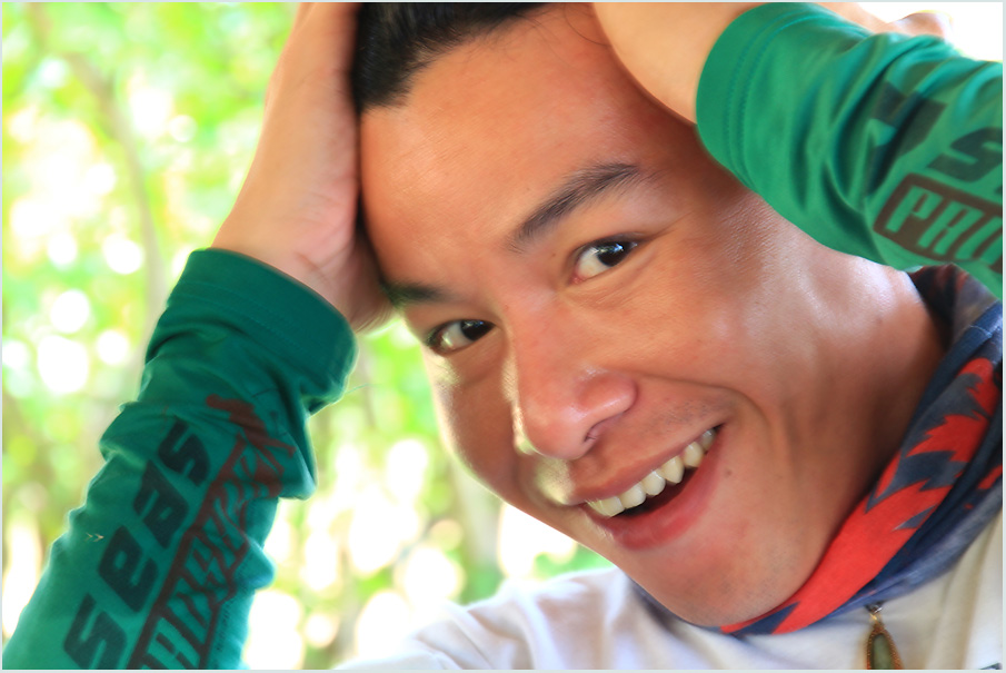  [b]นังต่ายหล่อไปได้ในตอนสาย แก่ๆ [/b] :laughing: :laughing: