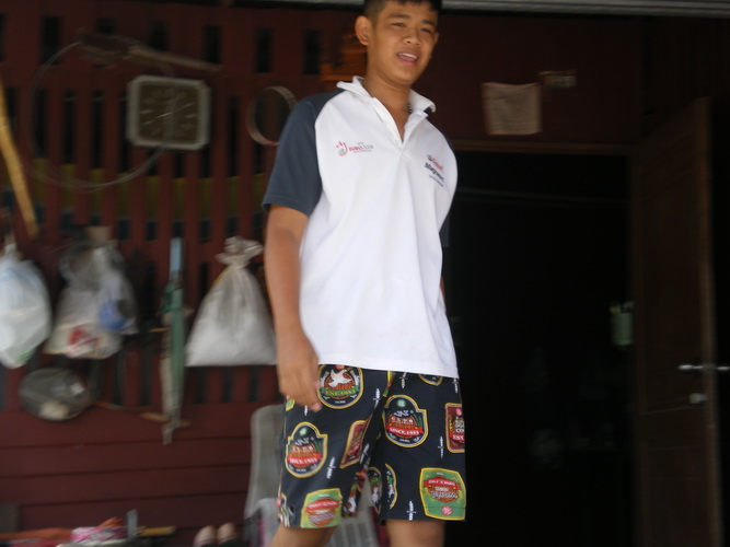 ของแบบนี้มันต้องพิสูจน์  :grin: :grin: 

ทักทายเจ้าของสถานที่ก่อน แล้วค่อยไปลุยกัน.. . :cheer: :ch