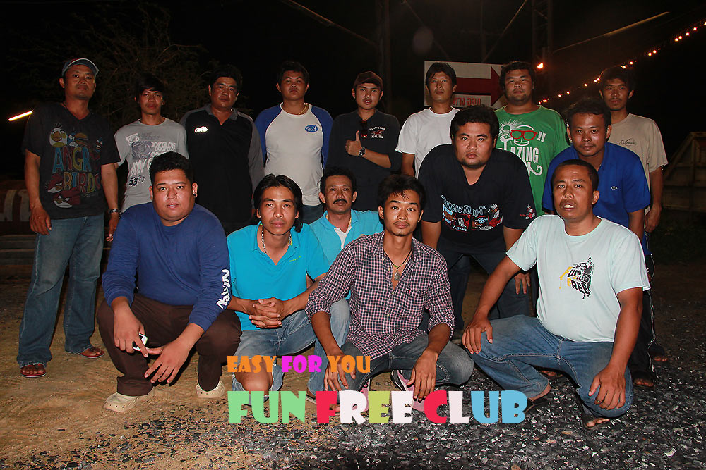 

งานสุดท้ายเหมือนกัน ต่อไป Fun Free Club คงกลับเข้าป่าแบบเก่าสักพัก    ฝากบอกลุงด้วยให้ลาออก เหนื