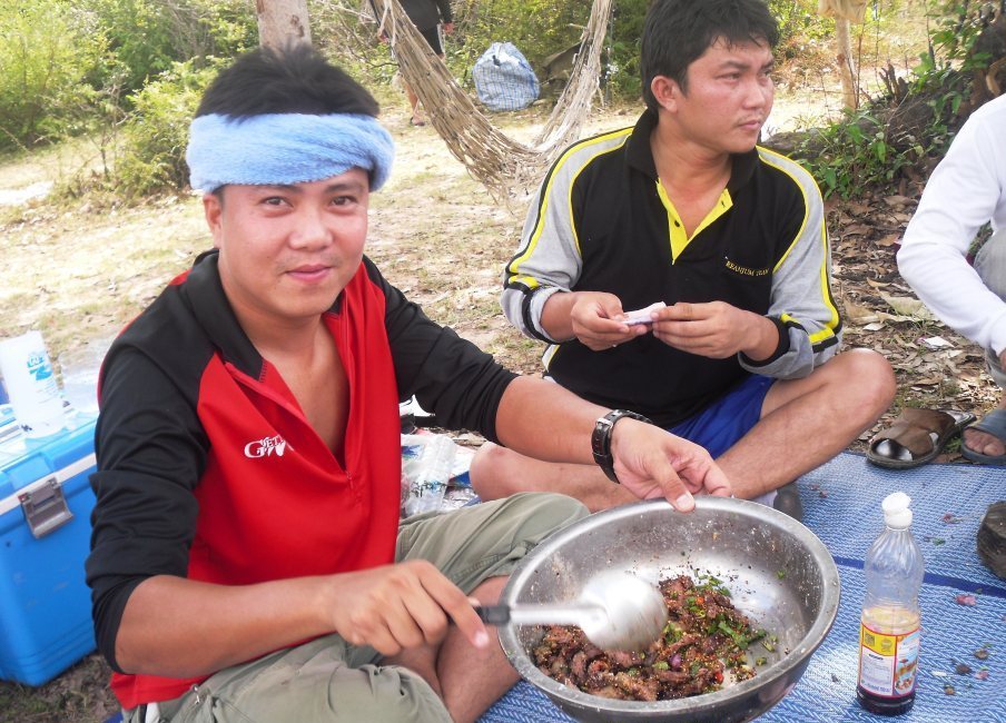 ร่วมด้วยช่วยกันครับ :smile: