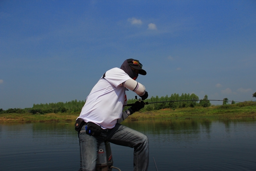 ตัวที่ 2 ครอกเดิมม  กัดของตาคนนี้อีกแล้วววววว

[q][i]อ้างถึง: mugen posted: 08-11-2555, 13:20:59[/