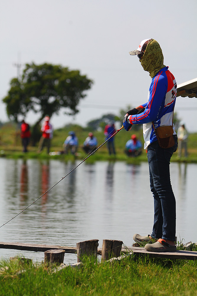 แต่ละคน สู้กันจนนาทีสุดท้าย เพราะปลาตัวสุดท้ายมีความหมายมาก อิอิ