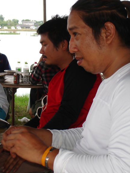 ชื่ออะไรกันบ้างครับ :laughing: