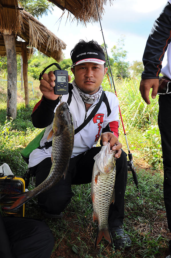 ชั่งดูสิ สู้ของนังเอไม่ได้ว่ะ :grin: :grin: :grin: