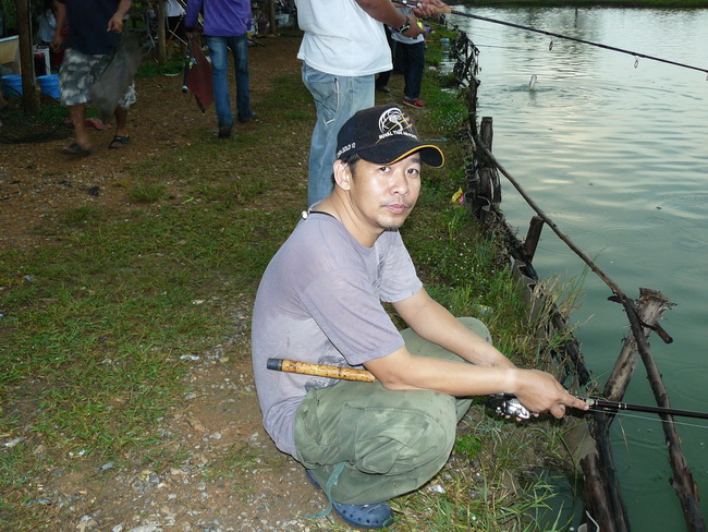 พี่กบ ครับระวังไข้กลับนะครับเปียกเลย :grin: :grin: