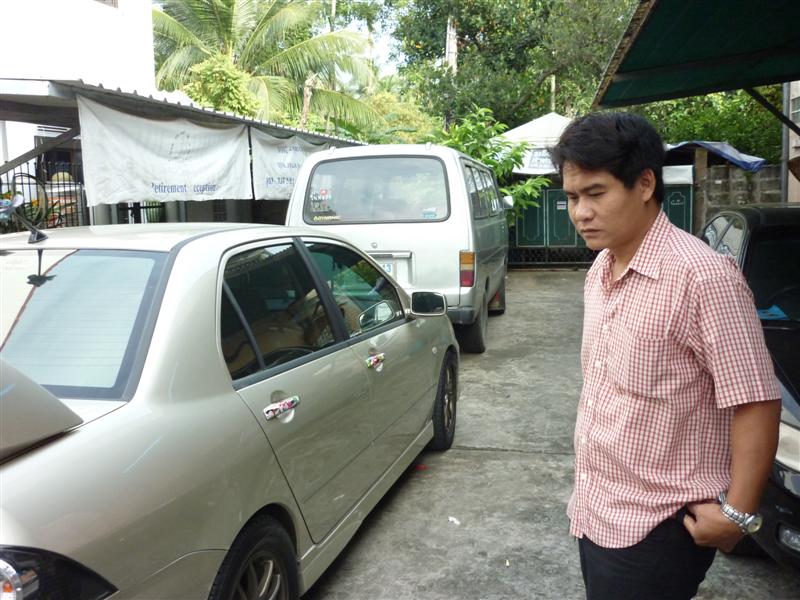                               ทริปนี้ เพื่อนตู่มารอแต่เช้าแล้วครับ  :smile: :cool: