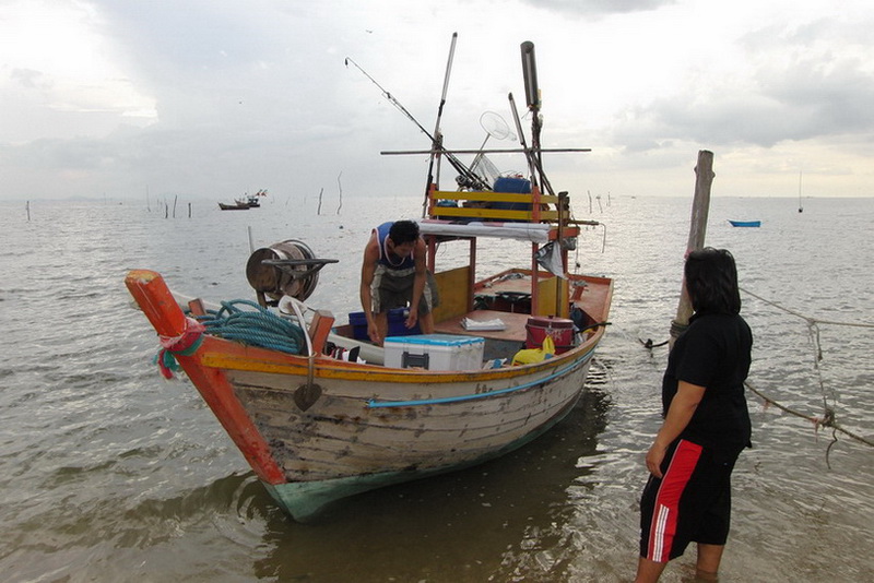 เก็บของขึ้นรถผมไปลงเรือที่หาดวอนกันเลย :smile: :cool: :cool: