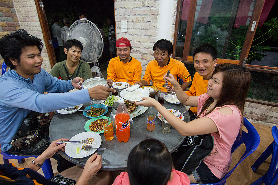 ++โต๊ะนี้ X_RAY ชุดเล็ก.....ว่างั้น :grin: :grin: :grin: :grin: