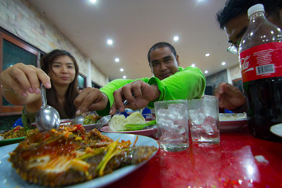 ++ปลานิลทอดสามรส..อร่อย..จัด :grin: :grin: :grin: :grin: