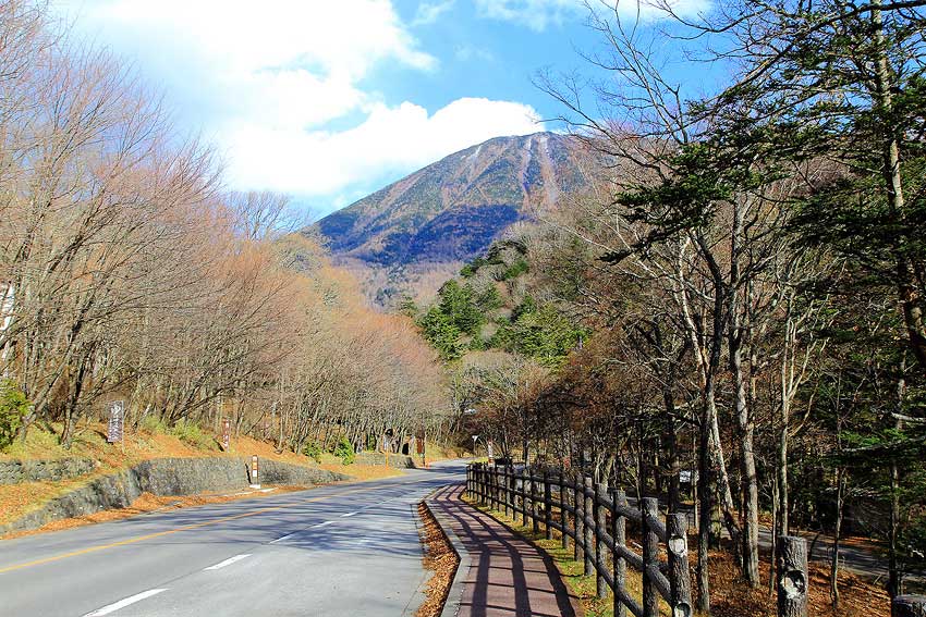 บรรยากาศระหว่างทางเพื่อขึ้นไปยัง Yumoto Onsen
 :smile: :smile: :smile: