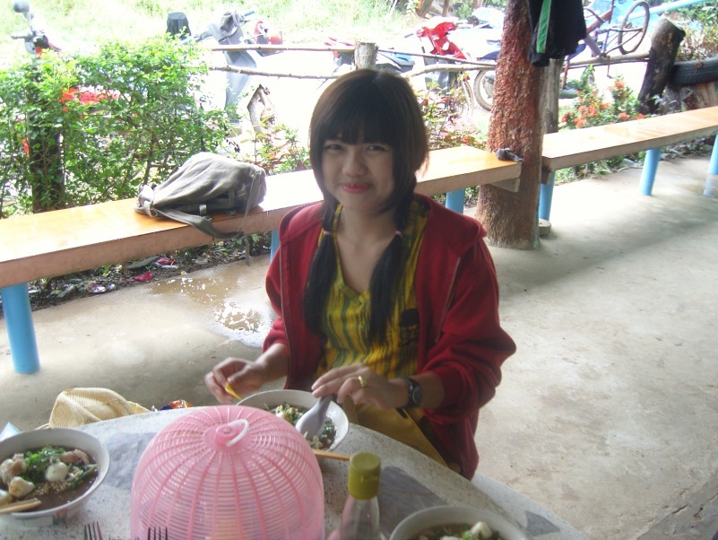  :cheer: :cheer: :cheer: :cheer: :cheer: :cheer:น้องพัฒร์ แฟนสาวแสนสวยของนายแท๊ก ตามมาให้กำลังใจถึงข