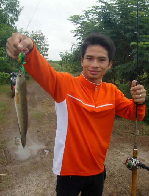  :cheer: :cheer: :cheer: :cheer: :cheer: :cheer:นายเหน่ง ขอหล่อด้วยกับกบน้า PomDD สีเขียวอ่อน หมานๆ 