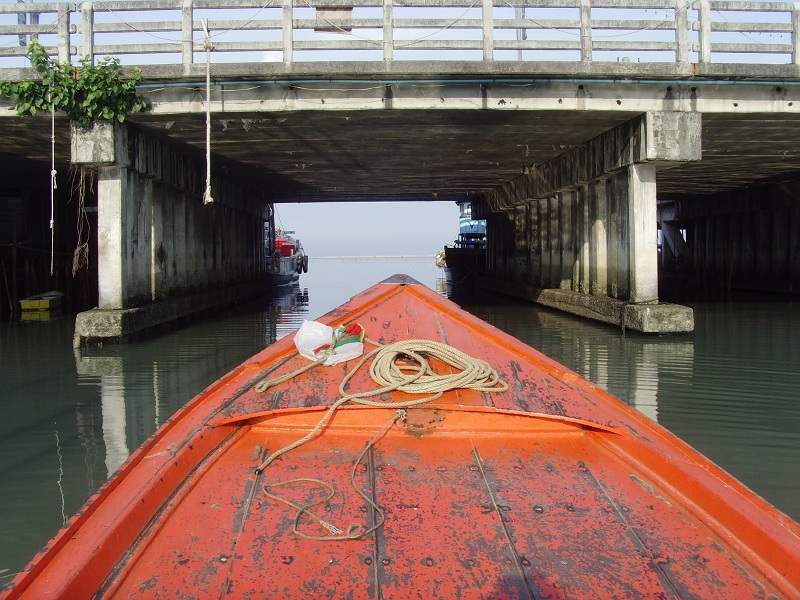 หลังจากห้อยโหนลงมา นั่งเรือเสร็จก็ต้องรีบออกเดินทาง 9.00น.